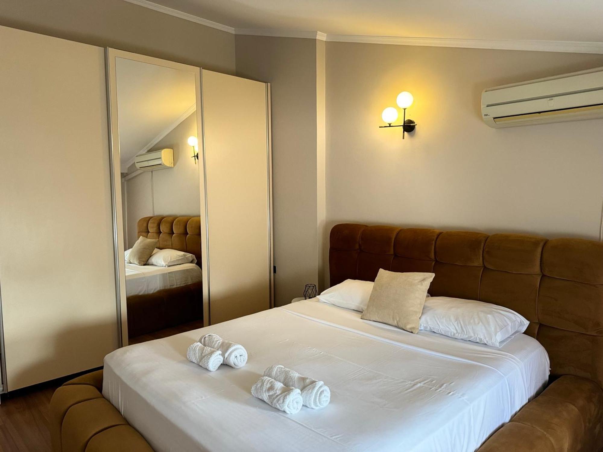 Apartament Golden Dublex Tirana Zewnętrze zdjęcie