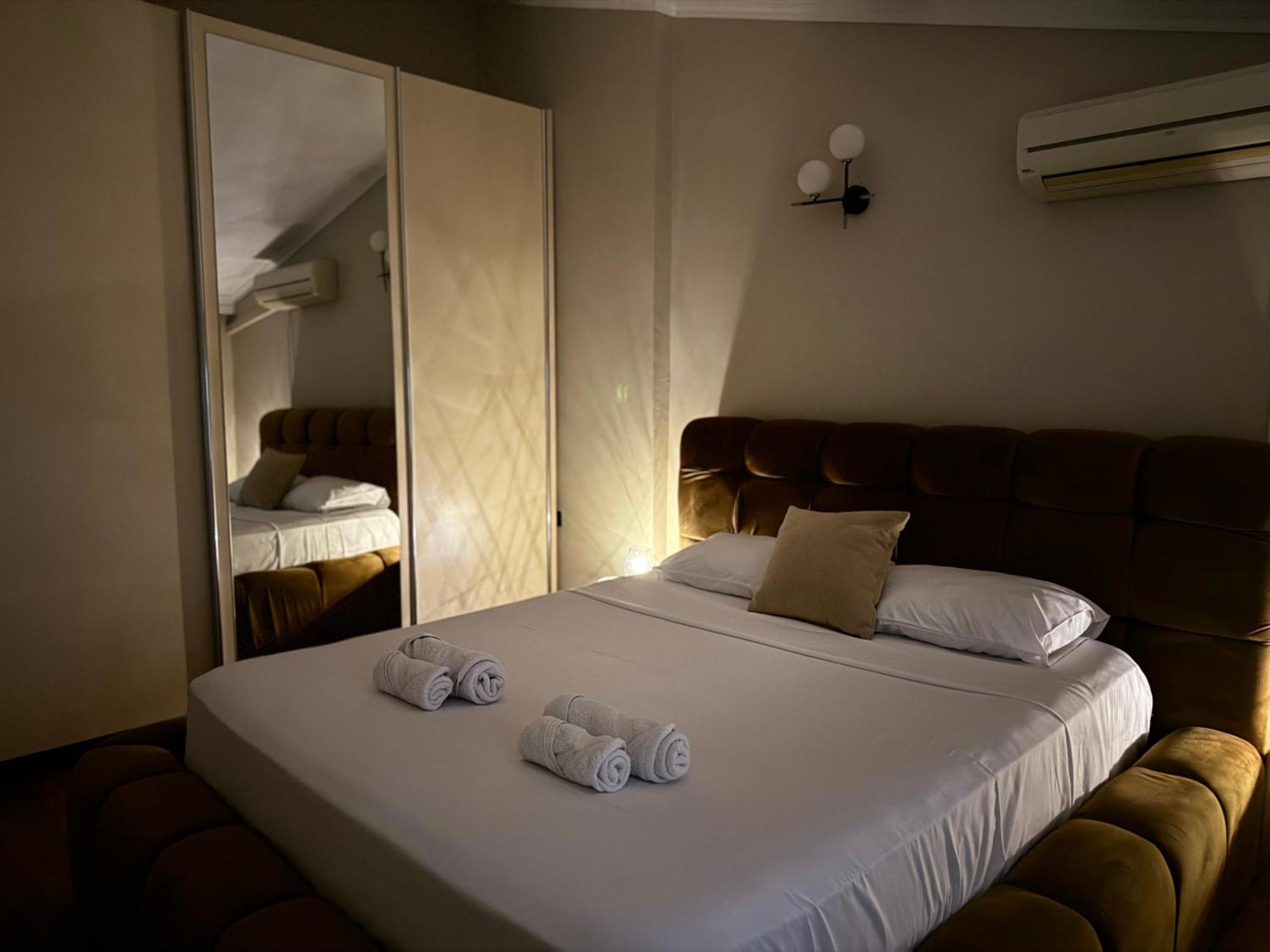 Apartament Golden Dublex Tirana Zewnętrze zdjęcie