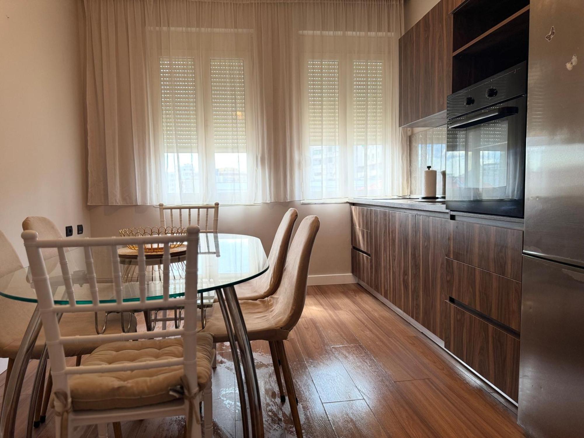 Apartament Golden Dublex Tirana Zewnętrze zdjęcie